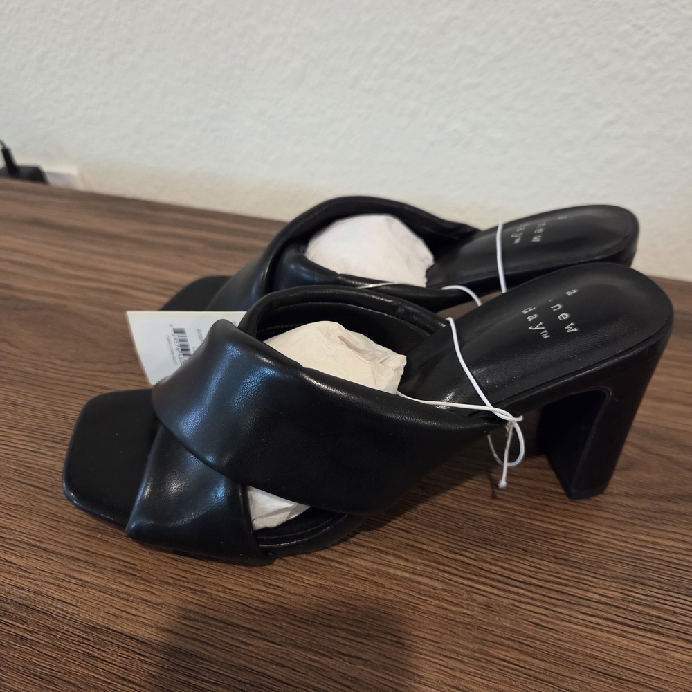 a new day Black Padded Cross-Strap Heeled Mules